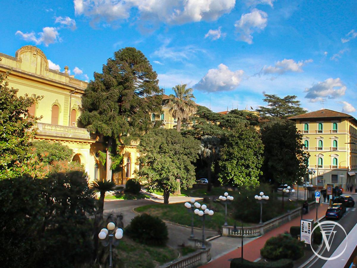Corso Roma, 37 - Valente Italian Properties モンテカティーニ・テルメ エクステリア 写真